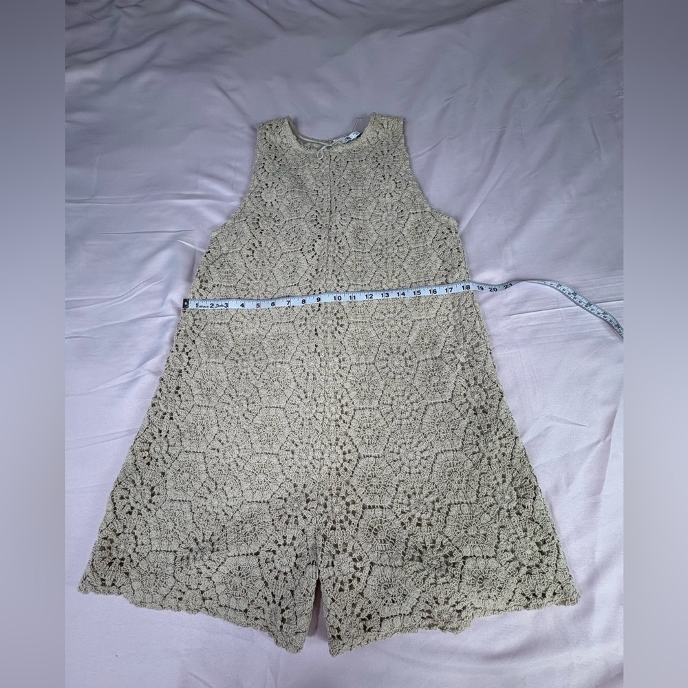 Zara Beige Floral Lace Blouse - Picture 4 of 9